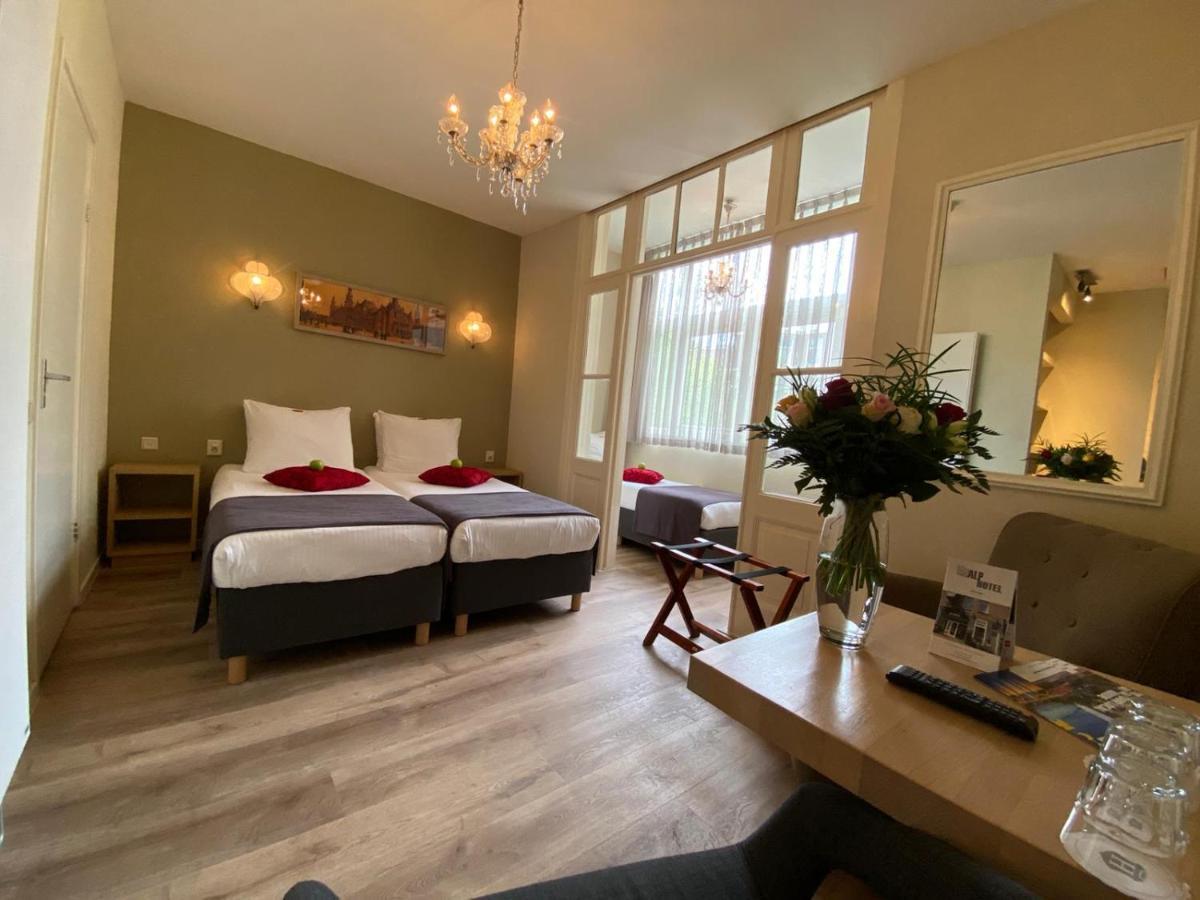 Triple Room with Garden View,1588053373:JPEG